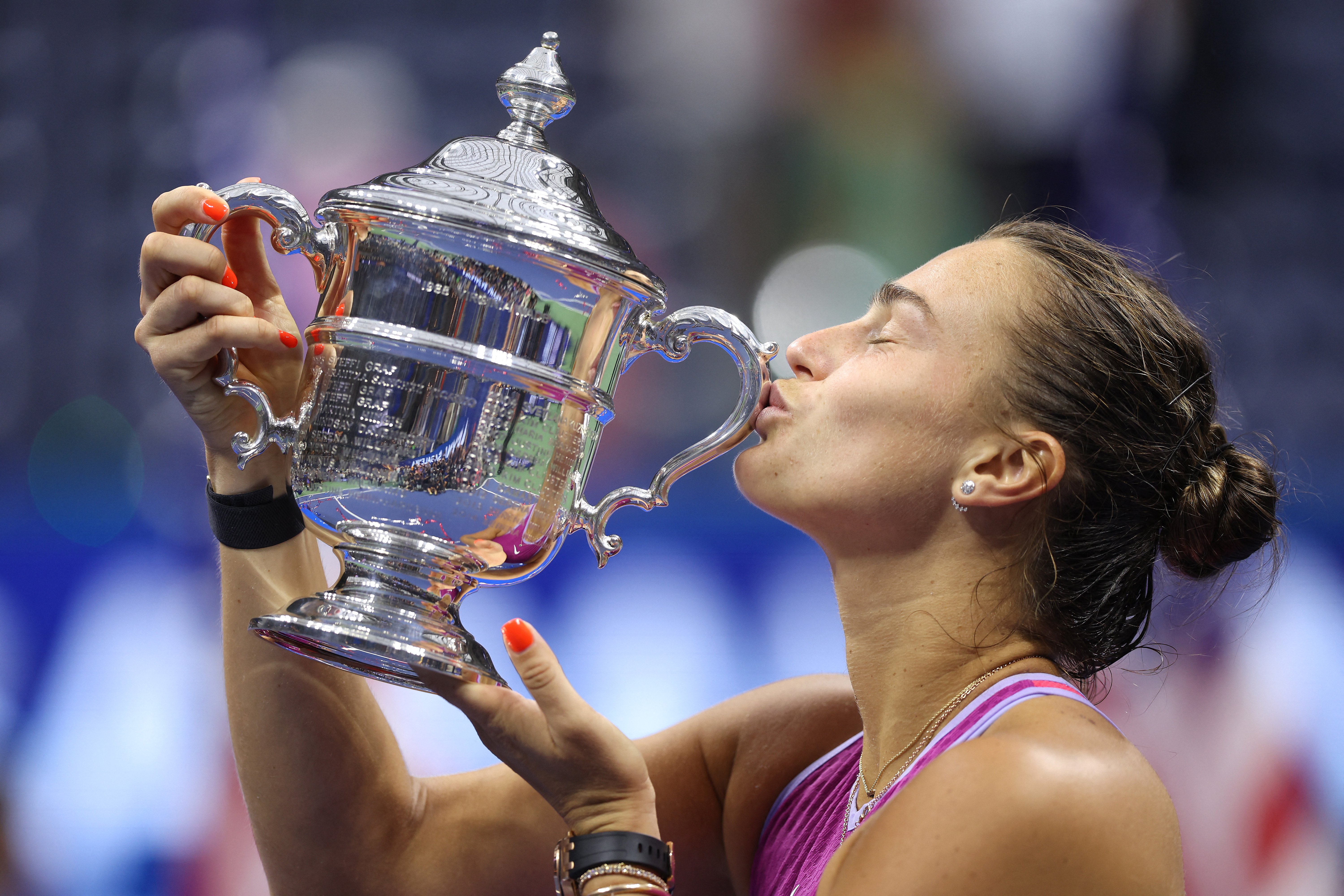 AMAZING ARYNA: Sabalenka clips Pegula, nails third Slam crown